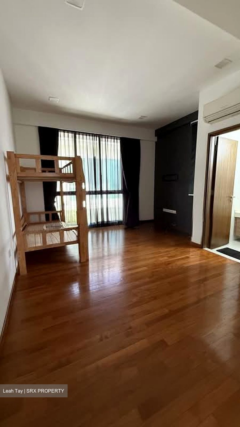 Ponggol Twenty-fourth Avenue (D19), Detached #560918191